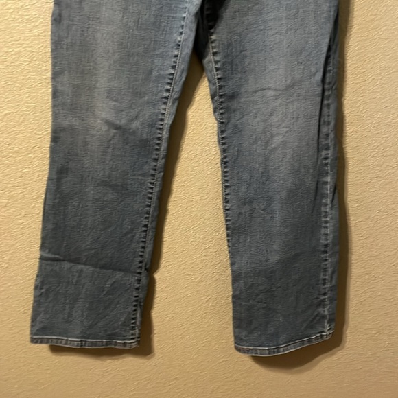 Levi’s Perfectly slimming boot cut 512 women’s jeans - Picture 3 of 7